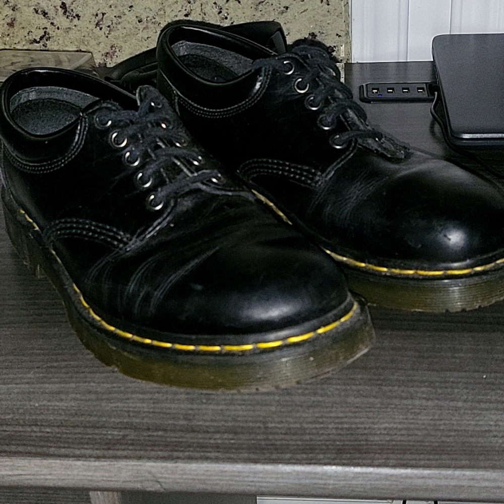 Doc Martens Boots Men's Size 11